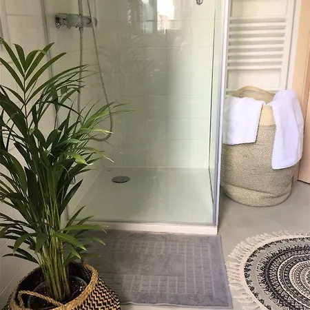 Felicity Orange * Thessalonique